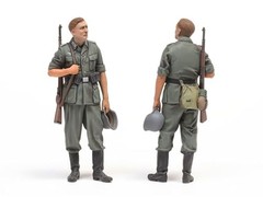TAMIYA 1/35 German Military Sidecar Motorcycle KS600 Model Kit 35384 Y860730