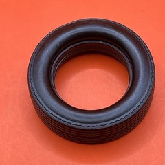 64-1/2 Mustang Convertible Revell Tires Wheel Hubs Set 4 Model Parts 1:24 New 2