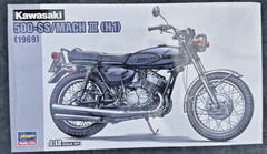 Kawasaki 500-SS/Mach III (H1) (1969) 1/12 Hasegawa BK-10 motorcycle kit 21510