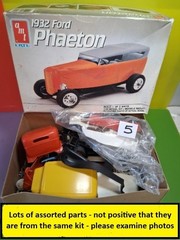 AMT 1932 FORD PHAETON KIT BASHING *LOTS OF PARTS*