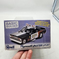 UH Revell 1:24 Plymouth Duster Cop Out Police Car 08-0853 Basic Builder *READ*