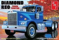 AMT 1500 1:25 Diamond Reo Truck Tractor Cab Plastic Model Kit