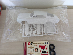 SEALED-BAG! *ORIGINAL-ISSUE VINTAGE MPC HEMI UNDER GLASS 1969 BARRACUDA DRAG KIT