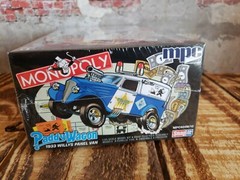 Monopoly 85th 1933 Willy’s Panel Paddy Wagon by MPC 1/25 Model Kit MPC924 NEW