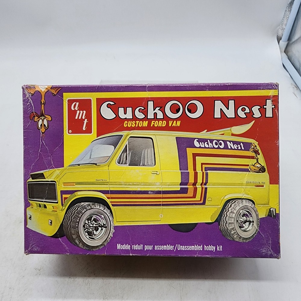 Vintage AMT CuckOO Nest Custom Ford Van 1975-1978 Econoline T420 Model Kit *READ