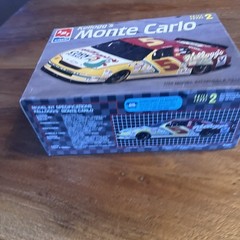 AMT / ERTL 8187. 1/25 Scale Kellogg’s Monte Carlo – Factory Sealed Contents