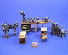 Resicast 1/35 Various UK Machinery and Tools (Figure is included) 352236