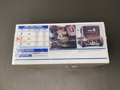 Revell ’26 Ford T Sedan Delivery 1:25 Scale Model Car Kit #85-2982 SEALED NEW