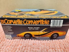 VINTAGE MPC 75 Corvette Convertible Model Kit 1/25 #6360 VTG