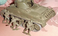 Vtg Revell Model SHERMAN Army Tank 1956 for Parts Or Repair