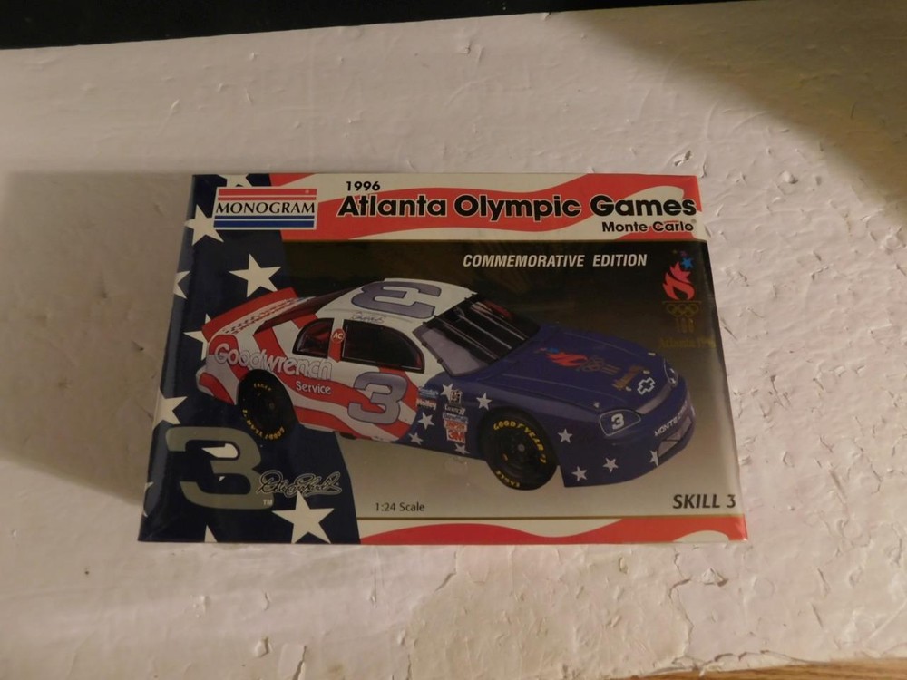 Monogram 1:24 # 85-2483 1996 Atlanta Olympic Games Monte Carlo NIB Commemorativ