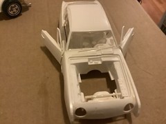 1 25 scale model parts Avanti Partially Built Body Chassis Engine No Box