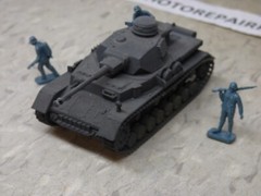 1/72 Esci Minitank WWII German Panzer IV Medium Tank & Airfix Soldier Lot#7383B©