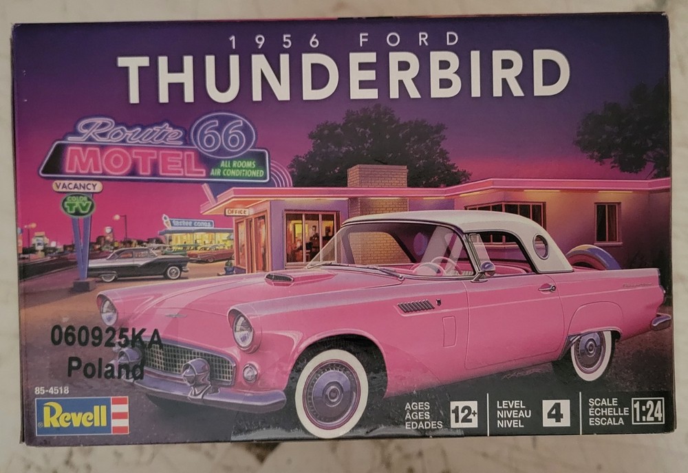 1956 Ford Thunderbird Model Kit 1:24 Scale Revell Route 66 Series New 85-4518