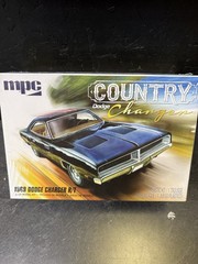 mpc MPC878M/12 1969 CHARGER R/T COUNTRY DODGE 1/25 MODEL KIT / MUSCLE CAR