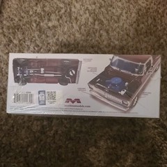 Moebius Models 1970 Ford F-100 1:25 Custom CAB 4×4 Pickup Truck