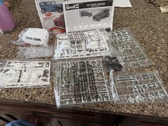 REVELL 1932 FORD SEDAN STREET ROD FACTORY SEALED INSIDE KIT! CIRCA 2007! VMCP!