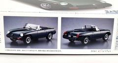 Aoshima 1/24 MG MGB MK3 Roadster 1974 G/HN5D Build Yourself Model Car Kit