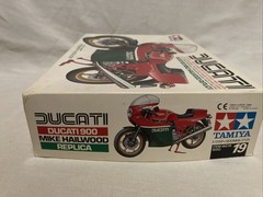 Tamiya 1:12 Scale Ducatil 900 Mike Hailwood Replica Model Kit # 14019 – New ￼