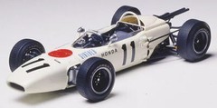 TAMIYA 20043 1/20 Scale Kit Honda RA272