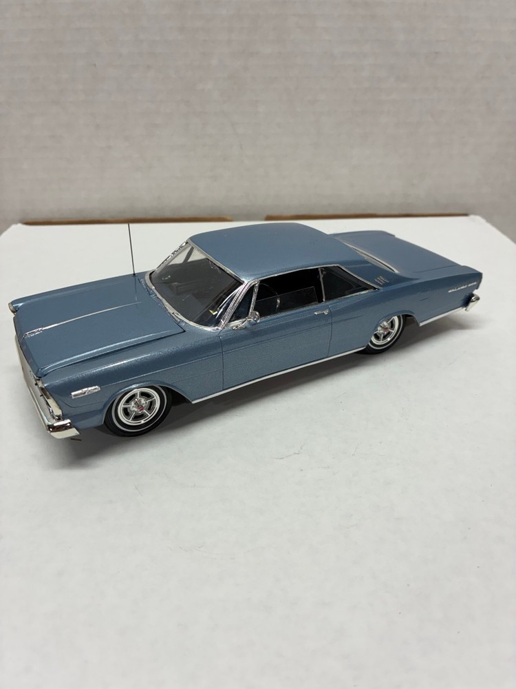 VINTAGE AMT 1/25 1966 FORD GALAXIE HT HIGH QUALITY BUILT KIT SILVER BLUE POLY