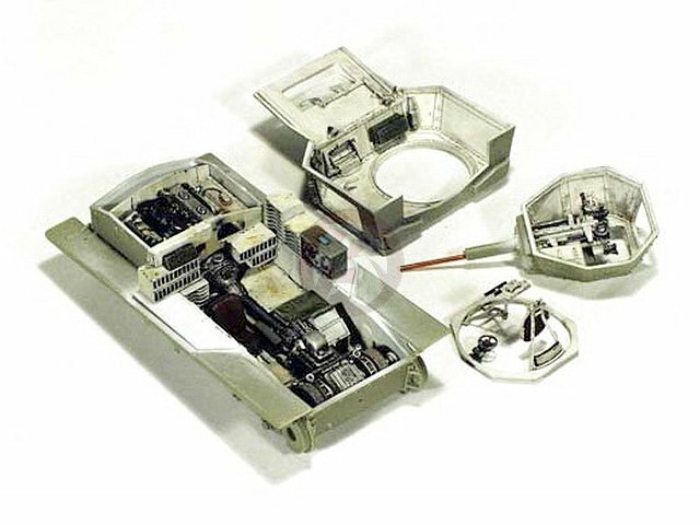 Model Victoria 1/35 Interiors for Fiat-Ansaldo L6/40 Tank (completes 4055) 4056