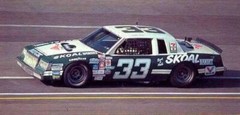 Powerslide 074 #33 Skoal 1982-83 Nascar decal