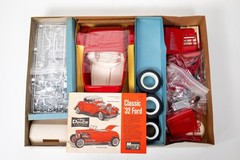 Monogram Big Deuce Classic ’32 Ford Roadster 1/8 Scale Model Kit Unbuilt w/ Box