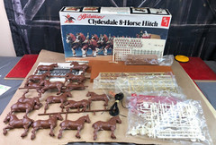 OPEN BOX AMT MATCHBOX 1:20 Model Kit BUDWEISER CLYDESDALE 8-HORSE HITCH No. 7702