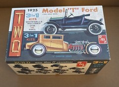 AMT 1925 Model “T” Ford 3 in 1 Car Kit Trophy Series 1/25 Customizing Vintage!