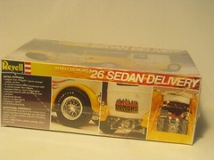 REVELL 1926 FORD MODEL T SEDAN DELIVERY KIT IS NEW FACTORY SEALED 1/25 SCALE