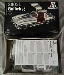 Italeri 3612 1/16 Mercedes-Benz 300SL Gullwing Model Kit Classic Car