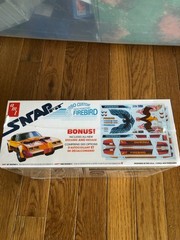 AMT 1979 Pontiac Firebird Turbo Custom Snap Together Model Kit 1:25 Brand New