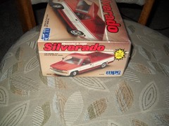 😎MPC MODEL KIT #6096 1/25 “CHEVY SILVERADO C-1500 TRUCK 2 n 1 /STOCK CUSTOM😎