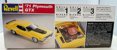 Revell Model Car Kit: 1/24 scale 1971 Plymouth GTX, Skill Level 2, #7608