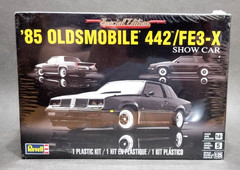 Revell 1985 Oldsmobile 442/FE3-X Show Car 1:25 Scale Model Kit – Sealed