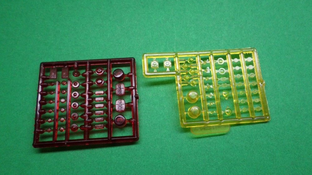 White Freightliner SD DD 1/25 Red Yellow Amber Cab Trailer Marker Lamps rig semi