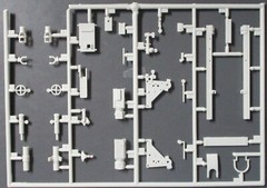 DRAGON 1/35 GERMAN Sd Kfz 164 Nashorn – Parts Lot Ze from Kit No. 6001