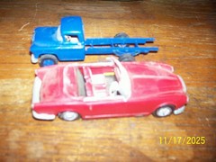 (2) Vintage 60’s Lindberg Built Ups Models in 1/32 scale Car & Truck Lot