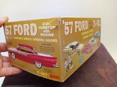 Vintage amt 1957 FORD 2DR. HARDTOP AMT 3in1 MODEL KIT EMPTY BOX 1/25 T-157-200