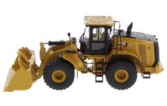 Diecast Masters 85683 1/50 Cat 972 XE Wheel Loader