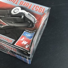 1:25 AMT Ertl 1957 Ford Thunderbird Model Kit – Sealed Bent Box See Photos 31925