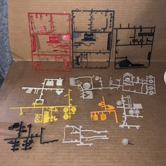 Vintage Lot Of Plastic Model Car Parts And Pieces (Lot515JY)