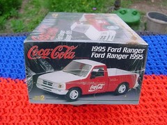 AMT ERTL 1995 COCA COLA FORD RANGER 1/25 MODEL KIT SEALED