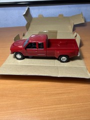 AMT ERTL 1:25 1996 Chevrolet C-3500 Dooley Dealer Promo Model (Victory Red)