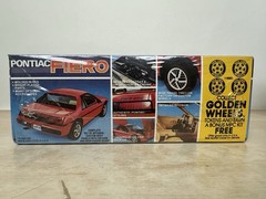 Vintage 1983 MPC PONTIAC FIERO 1/25 Scale Model Car Kit #1-0883 – NEW SEALED