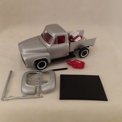 AMT ‘53 Ford Pickup Truck 3-in-1 Trophy Series 1/25 Scale Model Kit AMT882/12