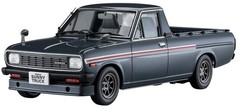 Hasegawa HA20552 1:24 Nissan Sunny Truck (Gb122) Late versie met Chin Spoiler Mo