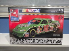 AMT Ertl 38071A 1/25 #18 Interstate Batteries Monte Carlo Plastic Model Kit