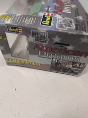 Revell ’56 Ford Thunderbird American Dreams Model 1/25 Kit Sealed